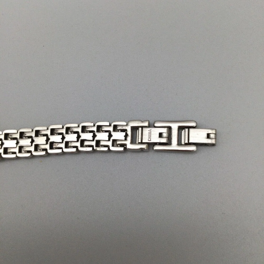 Vtg Guess Watch Women 20mm Silver Rose Gold Two Tone New Battery 6.75" - Picture 12 of 15